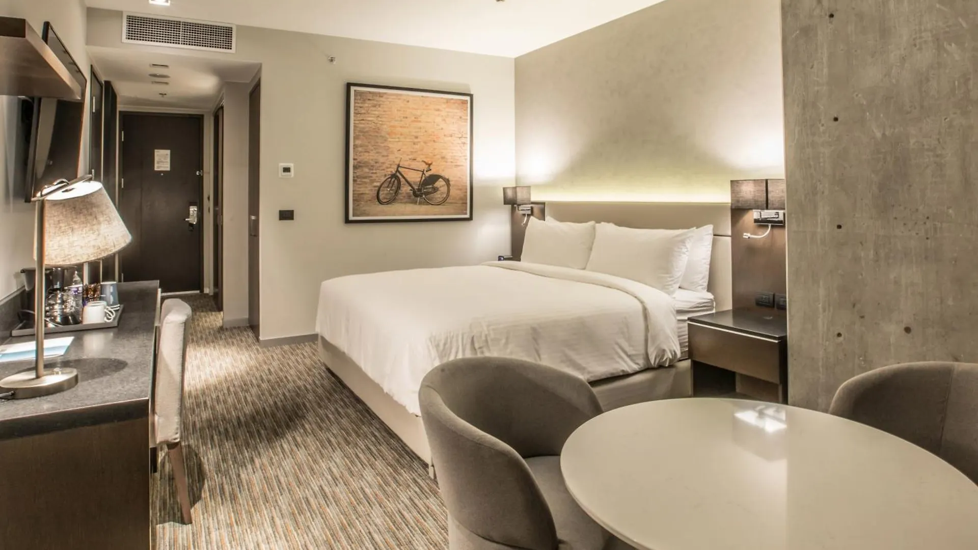 Four Points By Sheraton Puebla 4*,