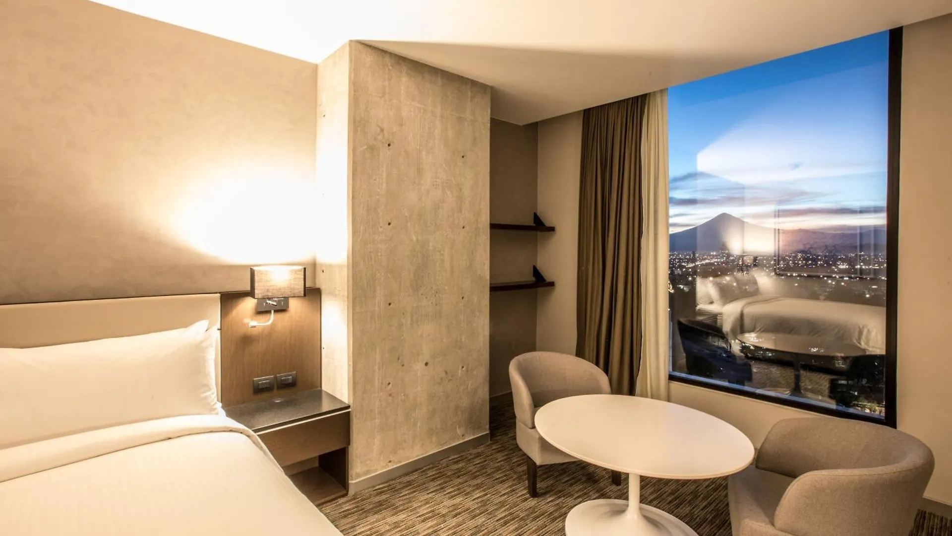 Four Points By Sheraton Puebla Hotel