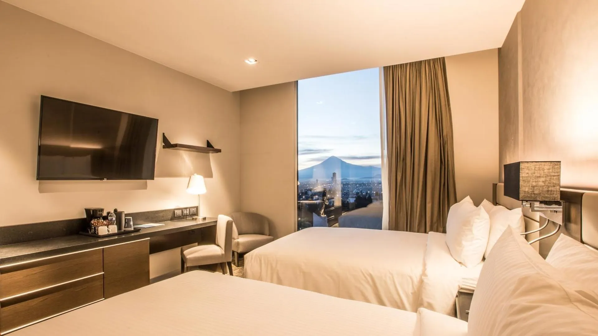 Hotel Four Points By Sheraton Puebla