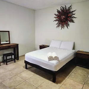 https://hotel-sueno-maya.quintano-roohotels.com