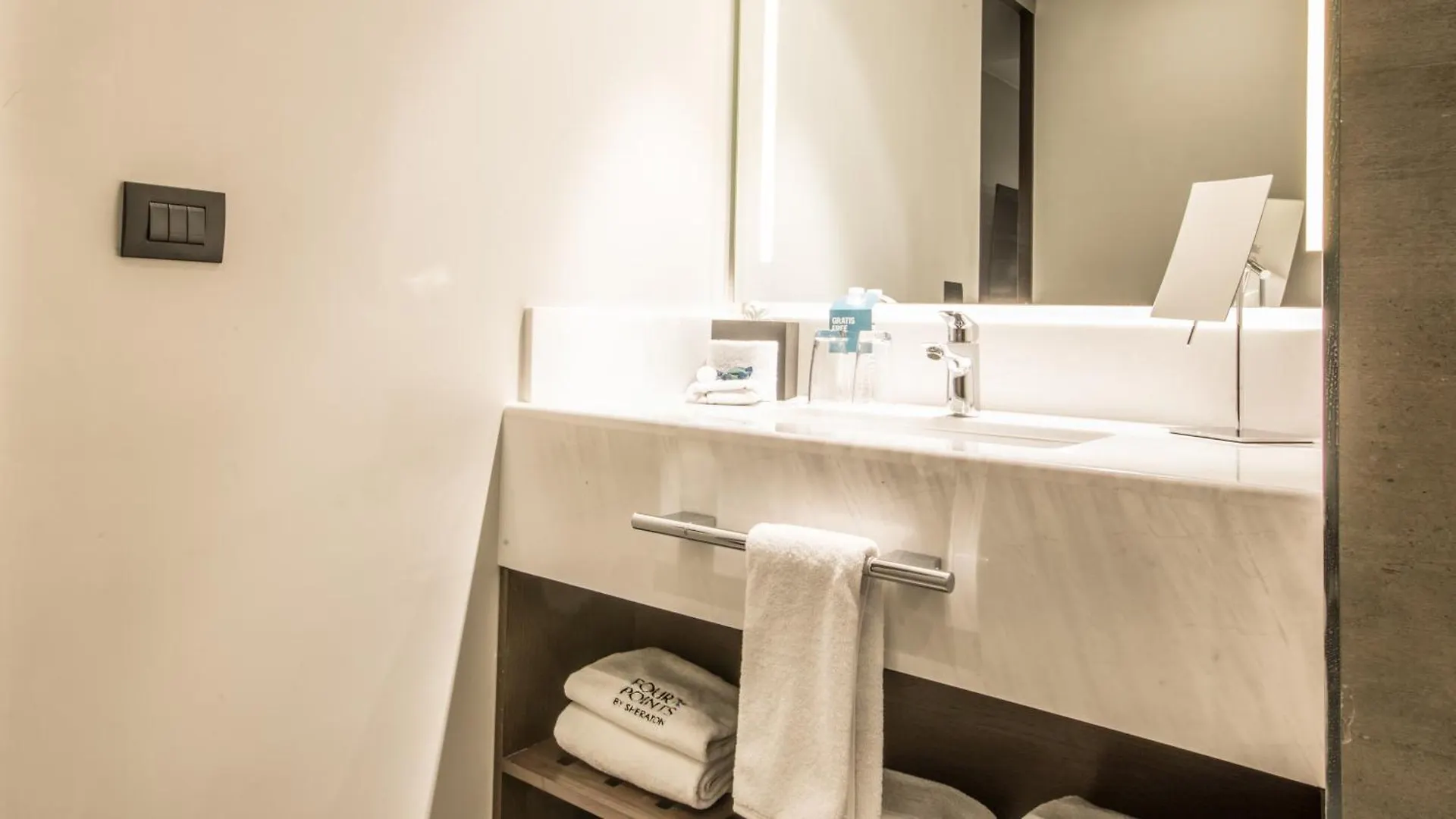 Four Points By Sheraton Puebla Hotel
